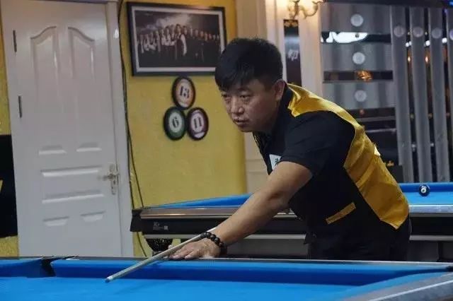 依赖于他们 依赖于他们